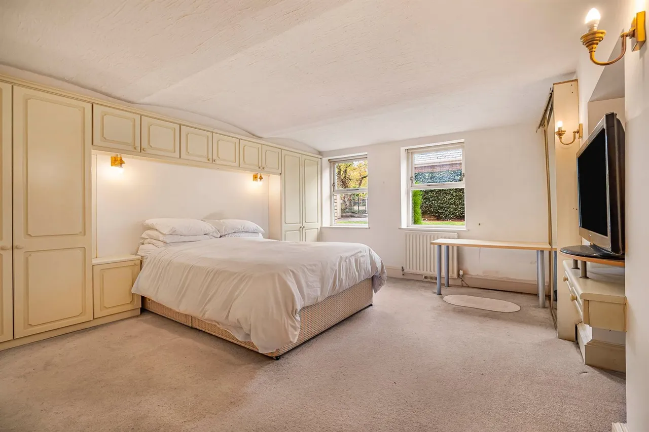 West Lynn Devisdale Road, Altrincham, photo 6