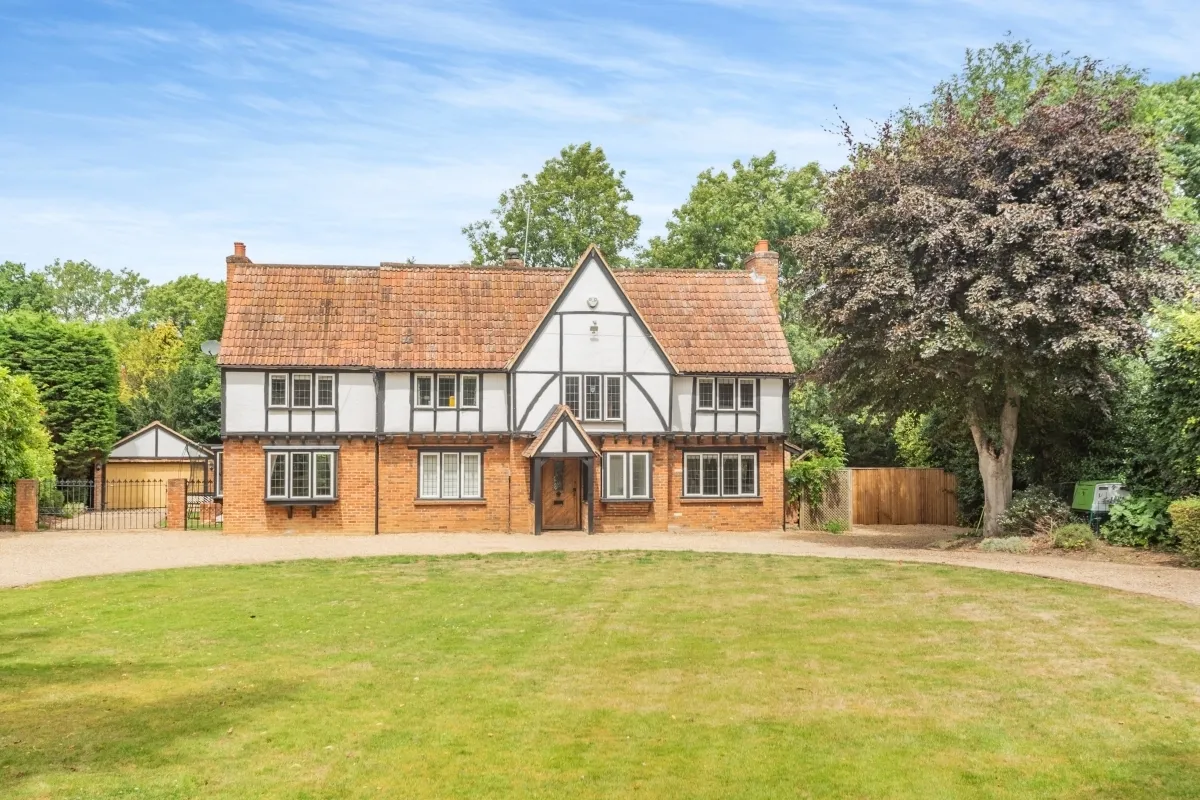 5 bed house to rent, Hawthorn Hill Bracknell, RG42