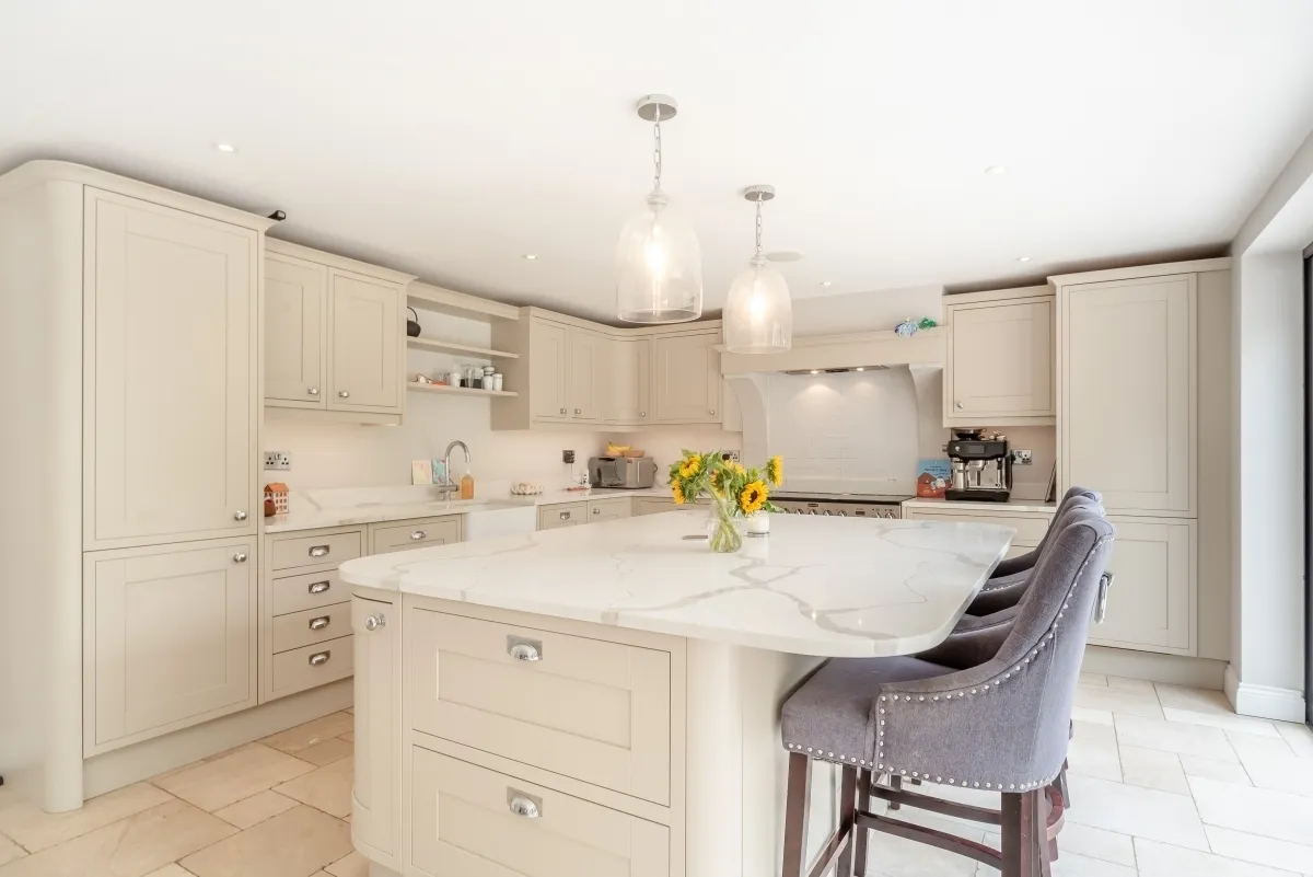 Hawthorn Hill Bracknell, RG42, photo 3