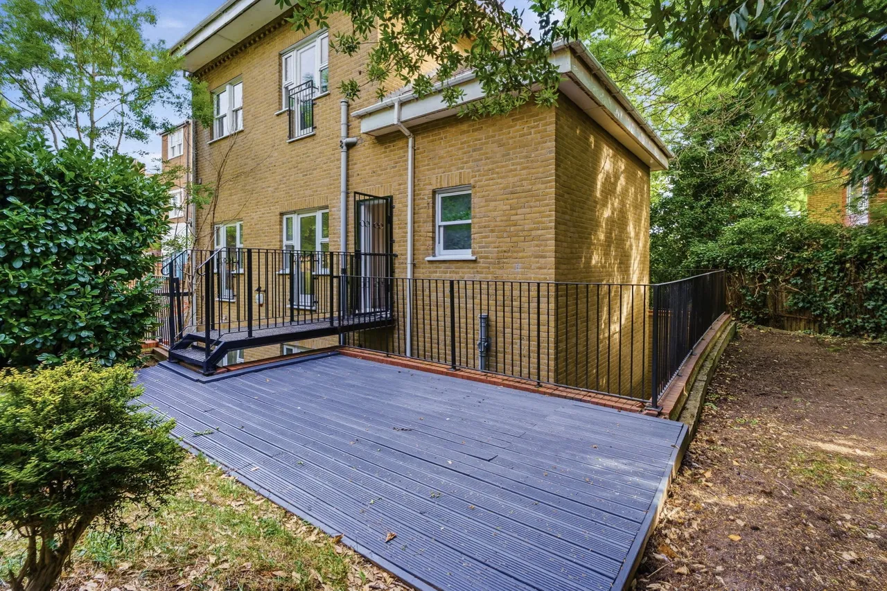 Overhill Road, SE22, photo 20