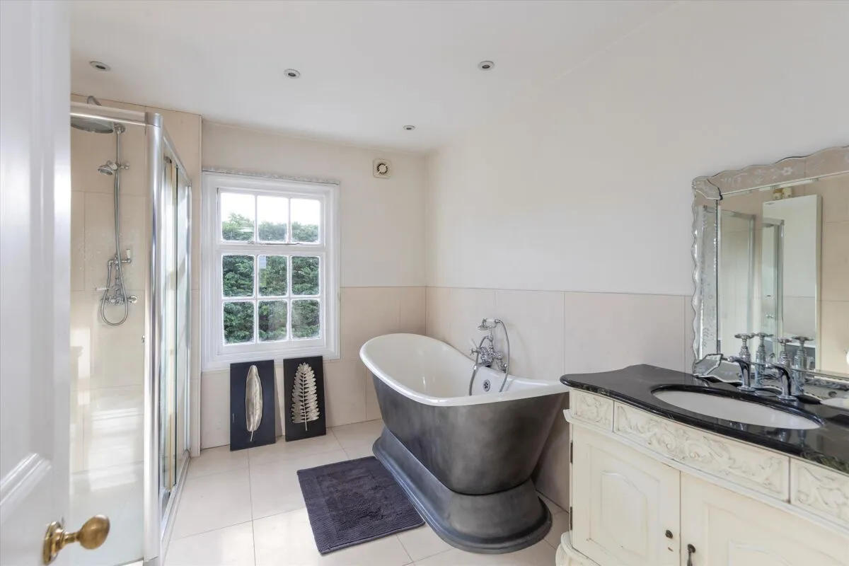 Woodlands Lane, Stoke D'Abernon, KT11, photo 13