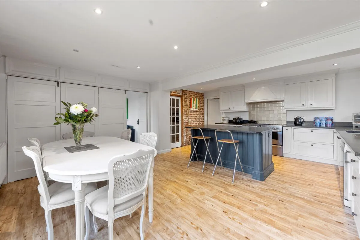 Woodlands Lane, Stoke D'Abernon, KT11, photo 4