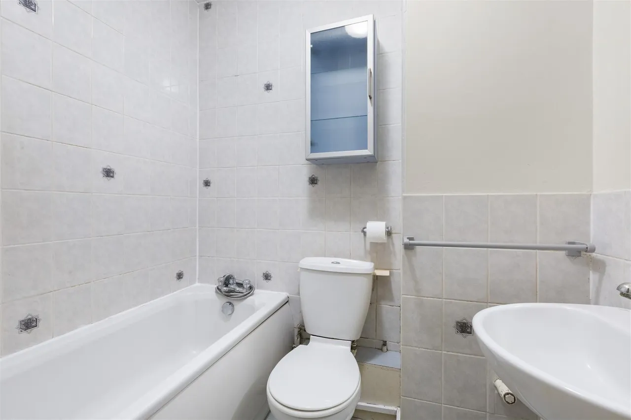 Totteridge Road, High Wycombe, HP13, photo 5