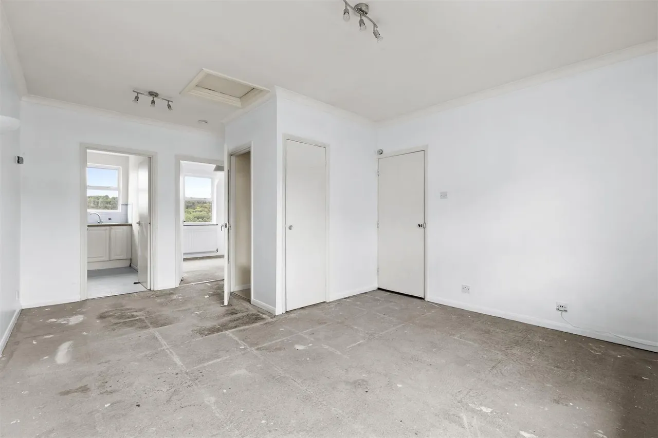 Totteridge Road, High Wycombe, HP13, photo 2