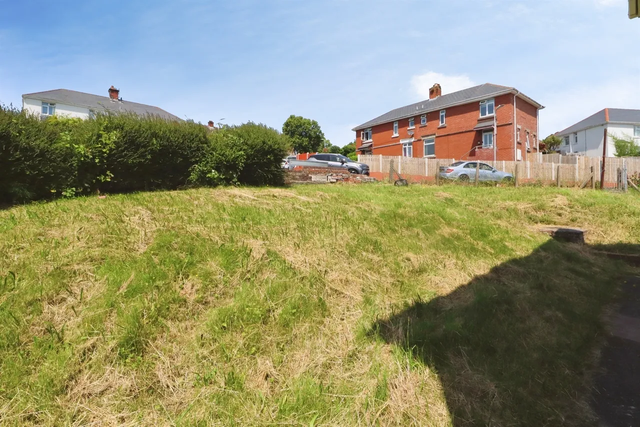 College Road, Barry, CF62, photo 16