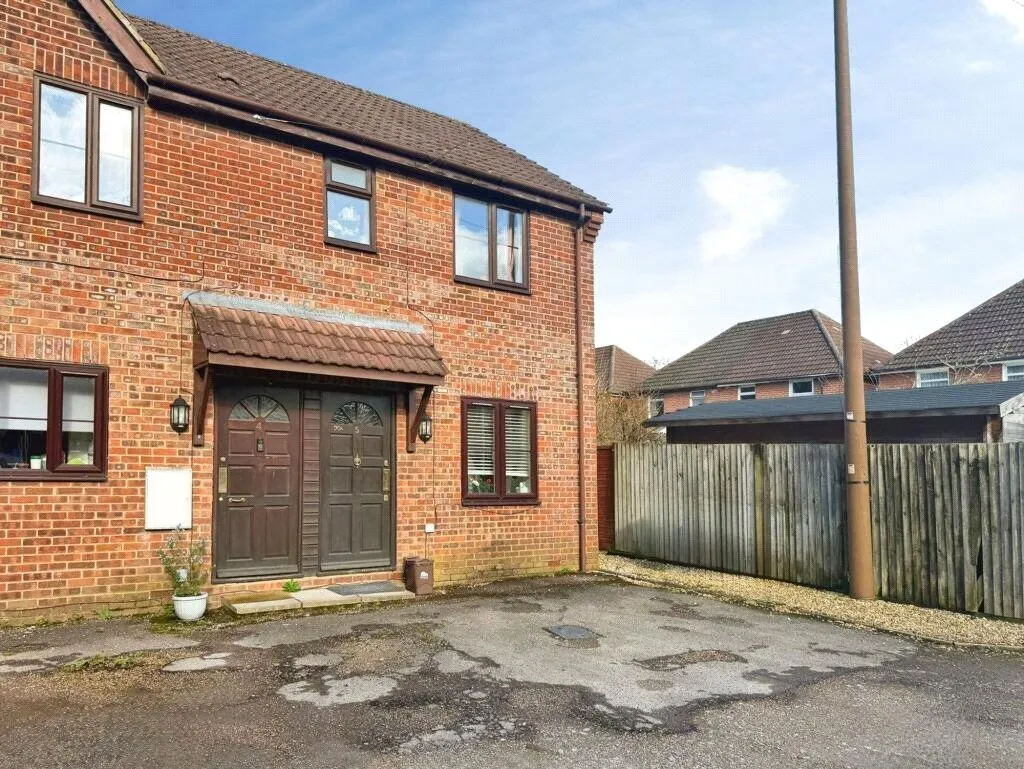 2 bed house for sale, Percy Road, Southampton, SO16