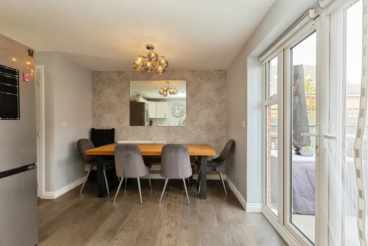 Merton Close, Aylesbury, Buckinghamshire, HP18, photo 6