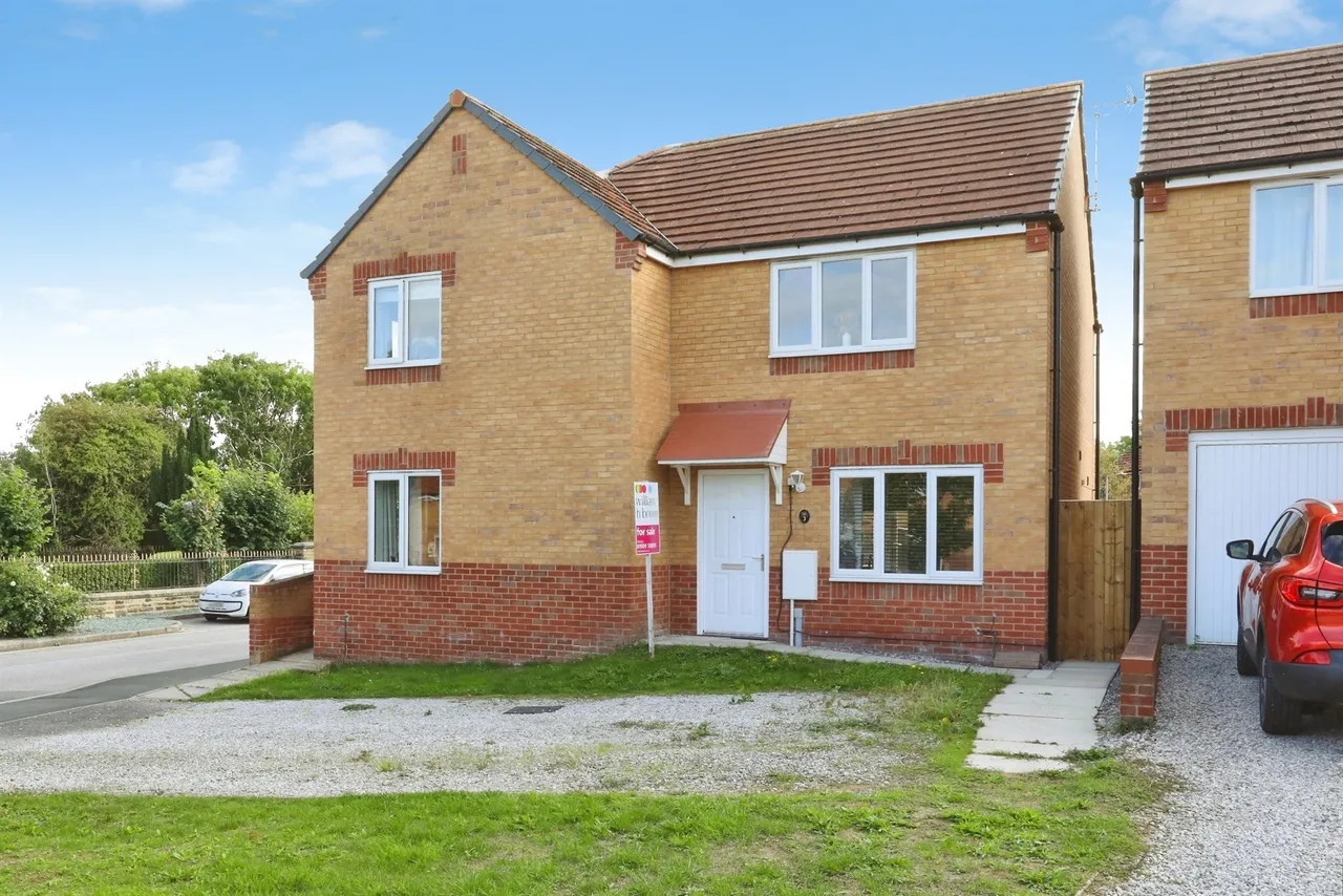 2 bed house for sale — Cemetery Road, Langold, Worksop
