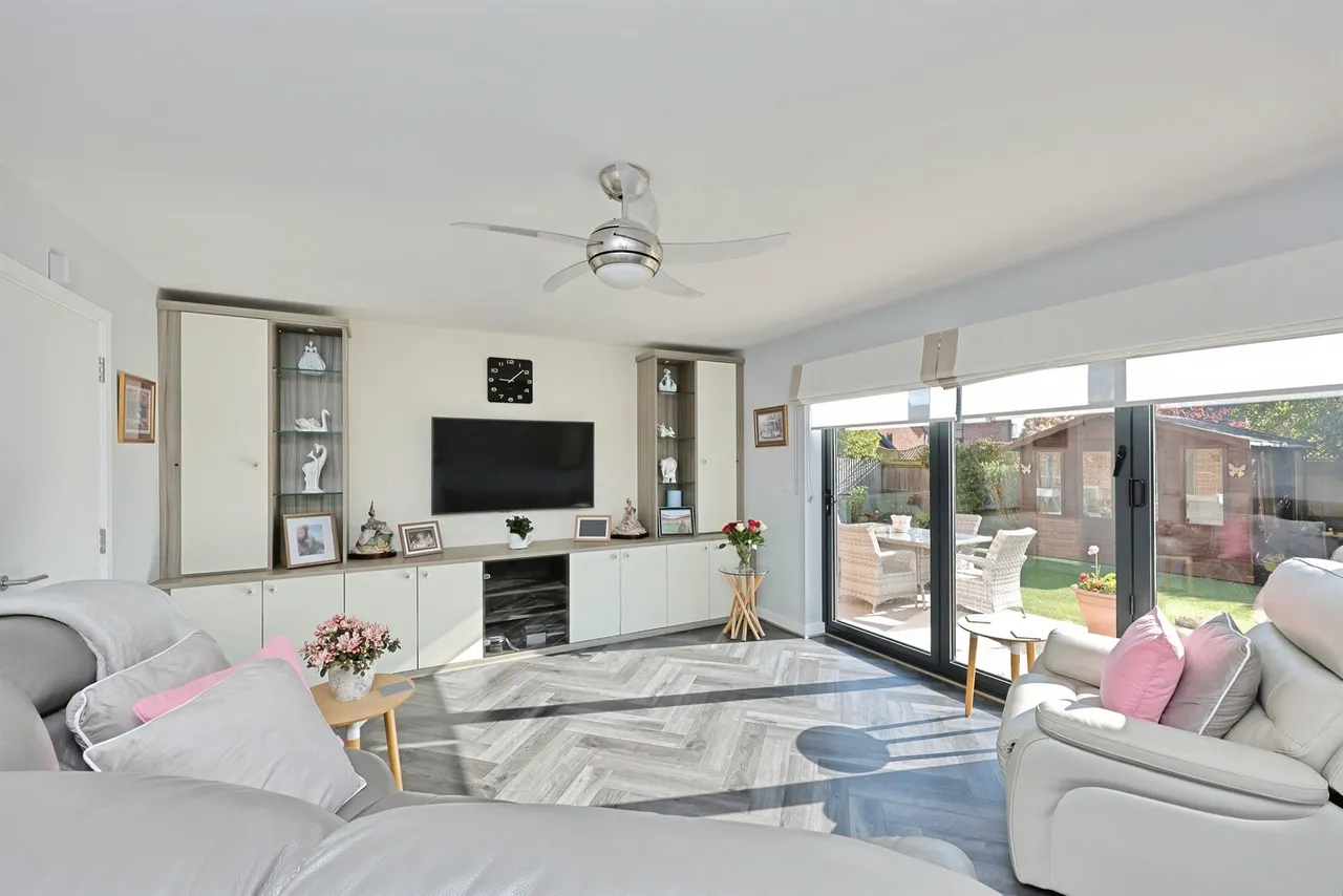 Fieldfare Way, Swaffham, photo 4