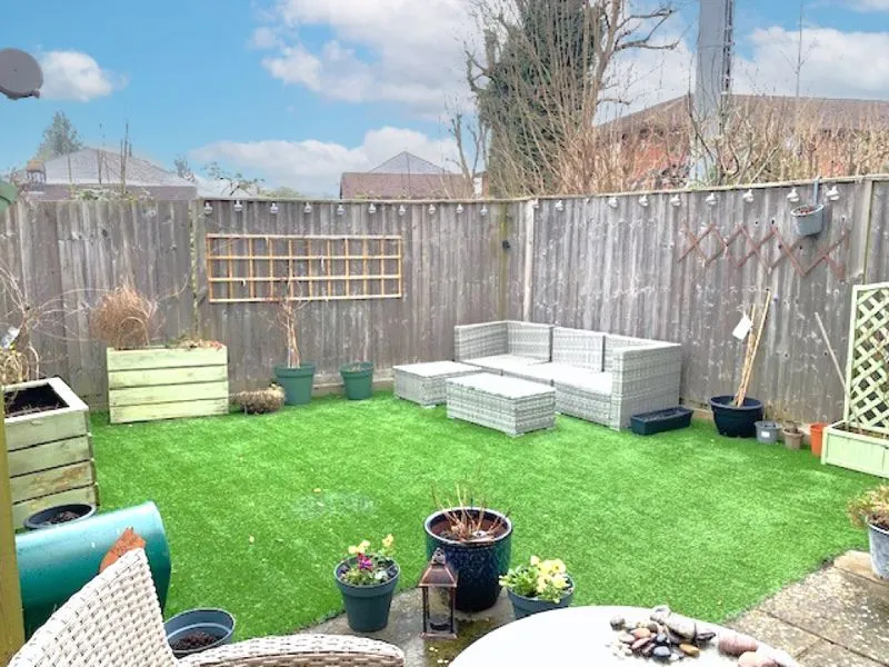 Bramley Gardens, Bourne End SL8 5FF, photo 6