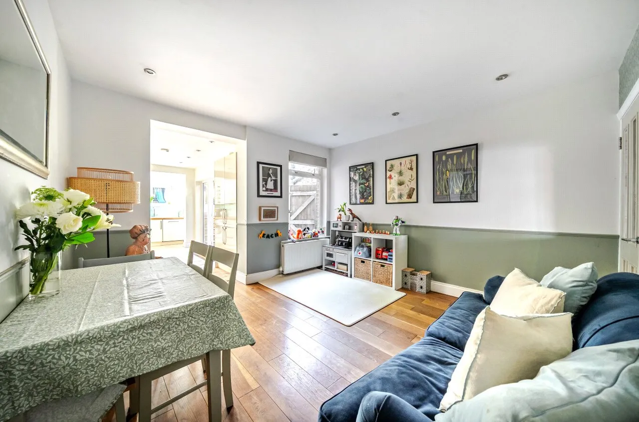 Rupert Road, Guildford, GU2, photo 14