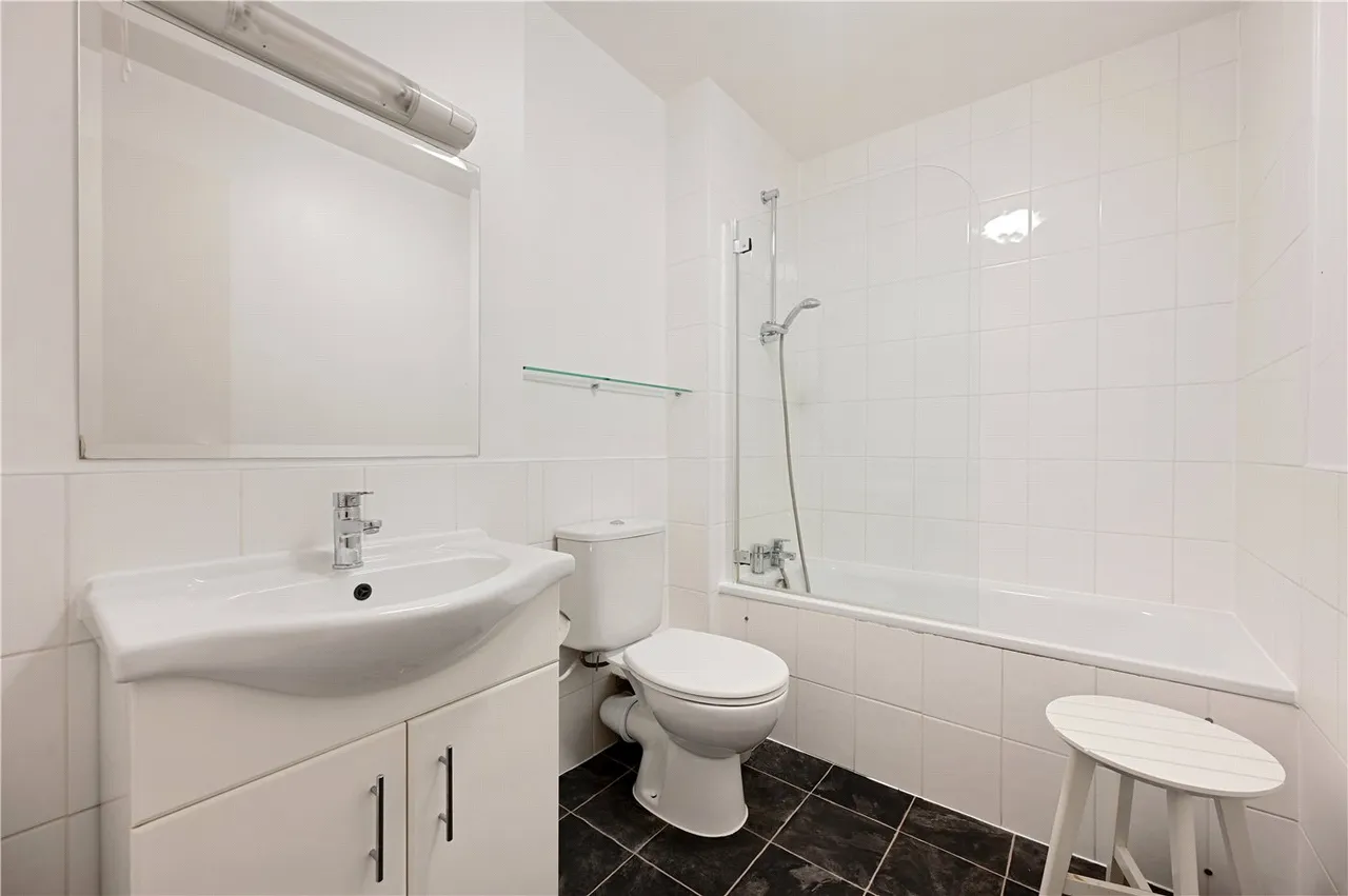 flat for sale — Kensington Place, London, W8