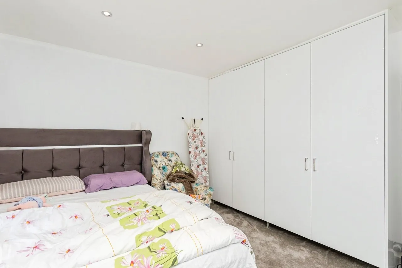 Lavington Close, Crawley, RH11, photo 7