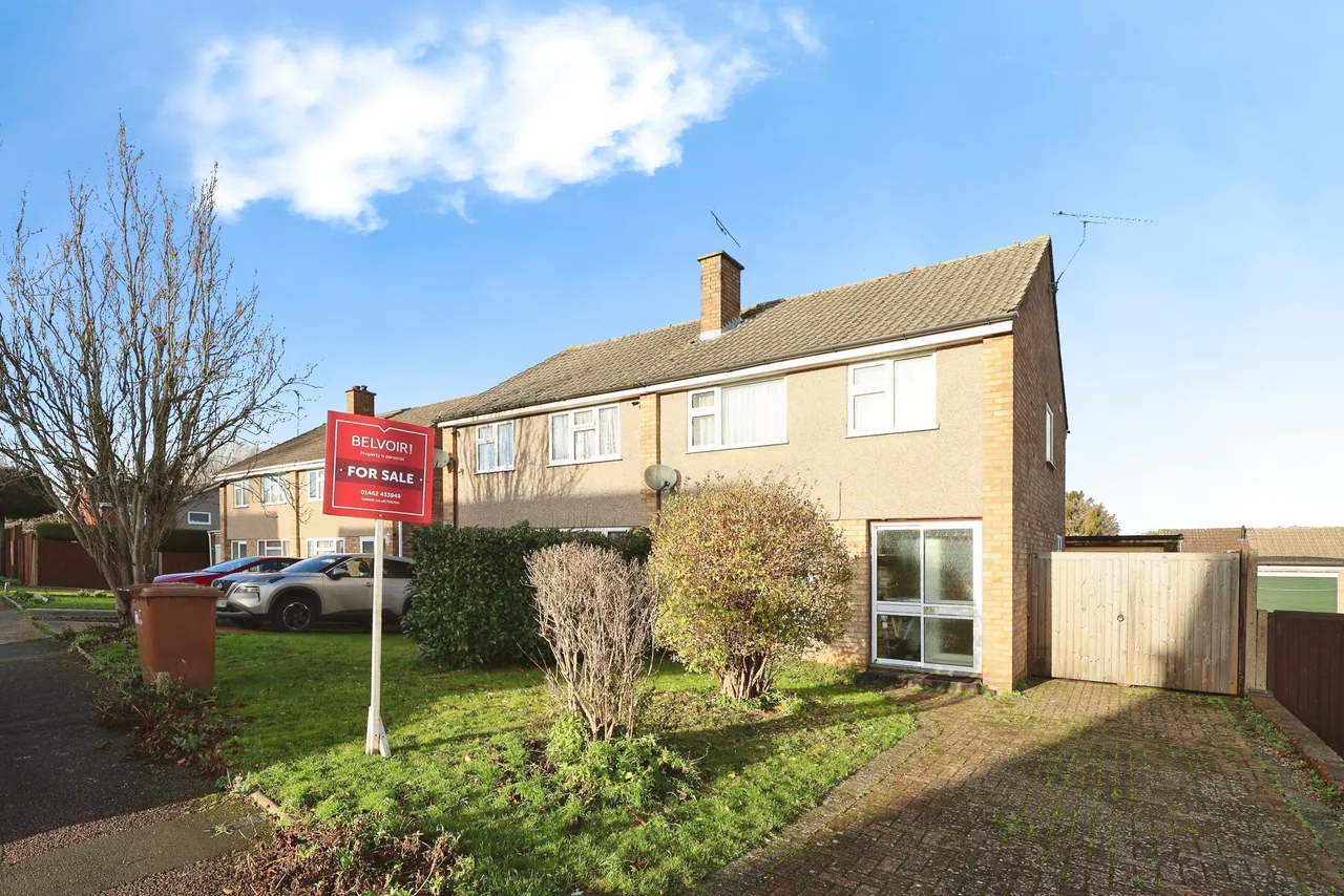 3 bed house for sale — Westwood Ave, Hitchin