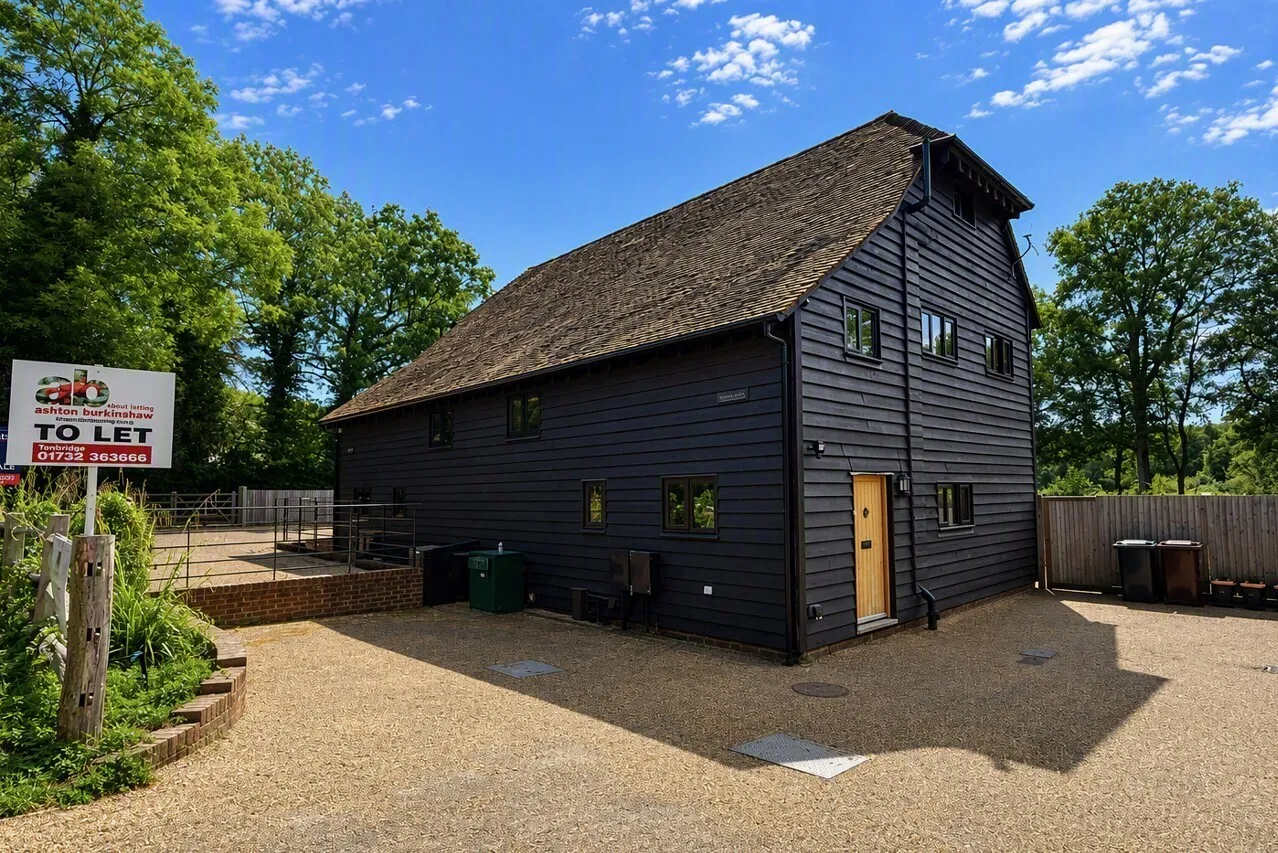 4 bed house to rent — Back Lane, Shipbourne