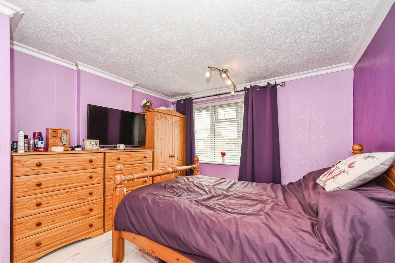 Thornbridge Avenue, Park South, SN3, photo 18
