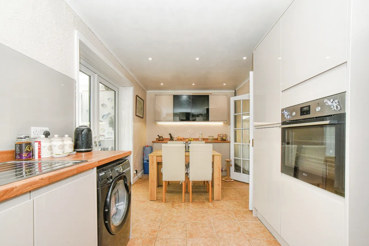 Thornbridge Avenue, Park South, SN3, photo 7