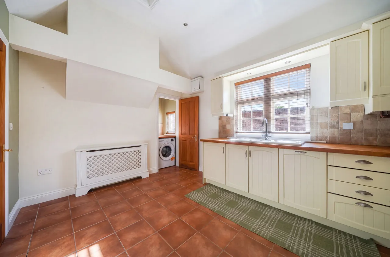 Bank Street, Bishops Waltham, SO32, photo 5