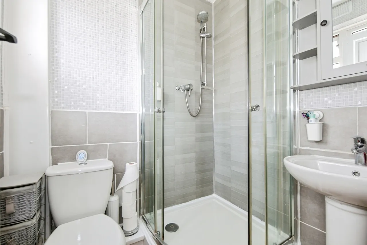 Barton Road, Nuneaton, Warwickshire, CV10, photo 10