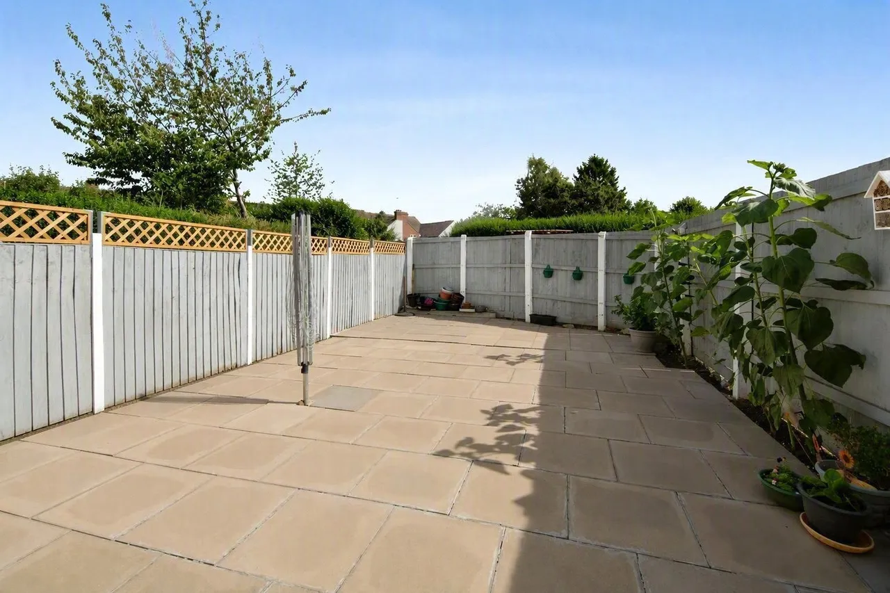 Barton Road, Nuneaton, Warwickshire, CV10, photo 16