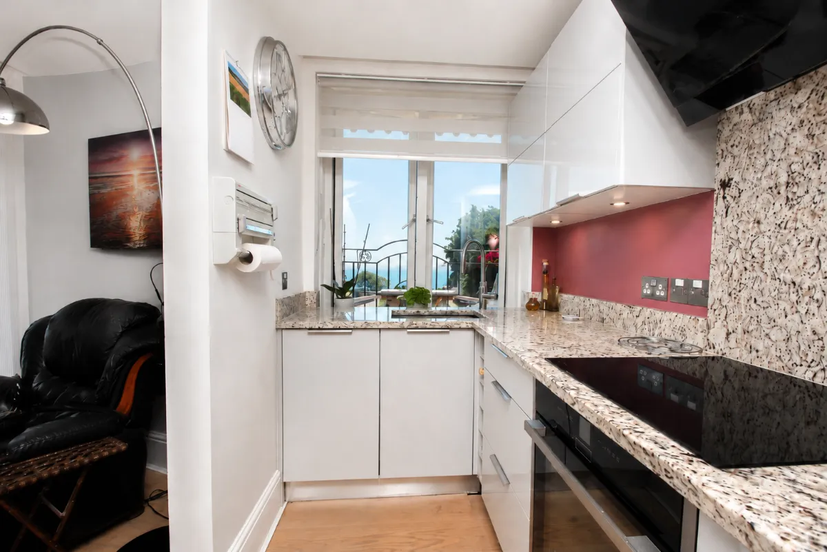 2b Pegwell Road, Ramsgate, Kent, CT11 0GD, photo 6