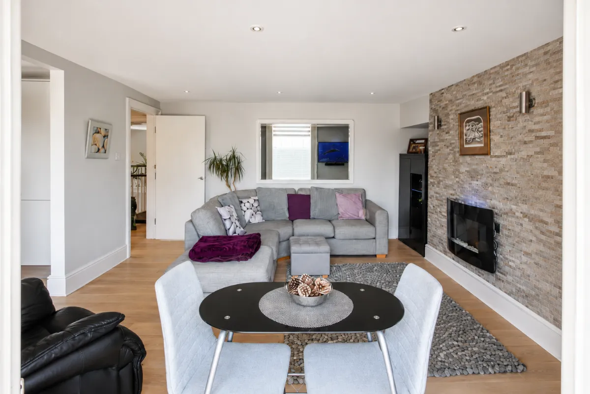 2b Pegwell Road, Ramsgate, Kent, CT11 0GD, photo 4
