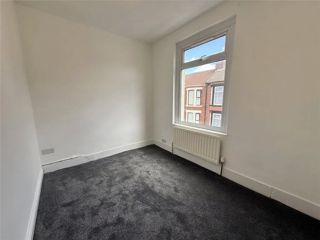 Cowley Road, L4, photo 7