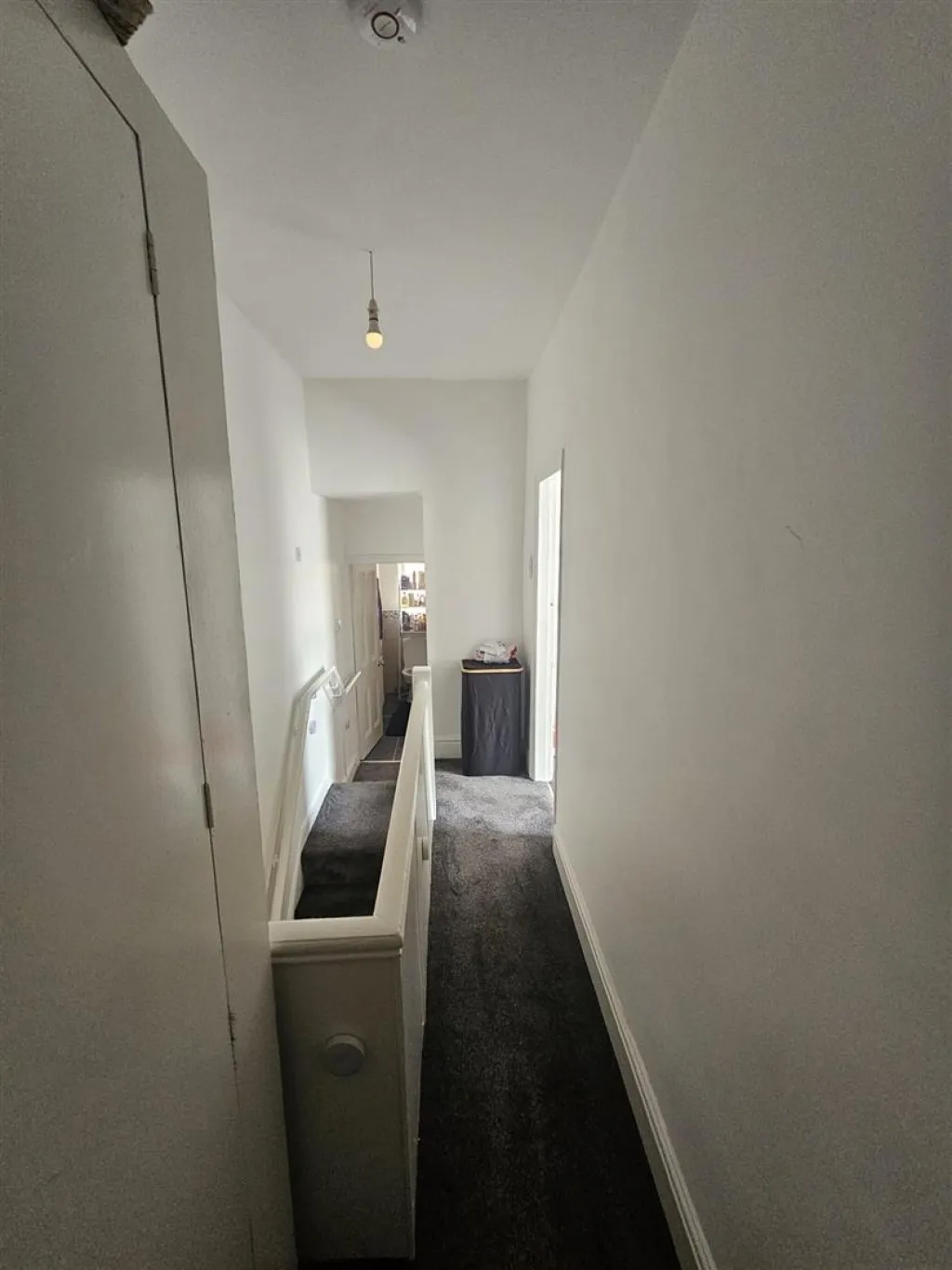 Cowley Road, L4, photo 12