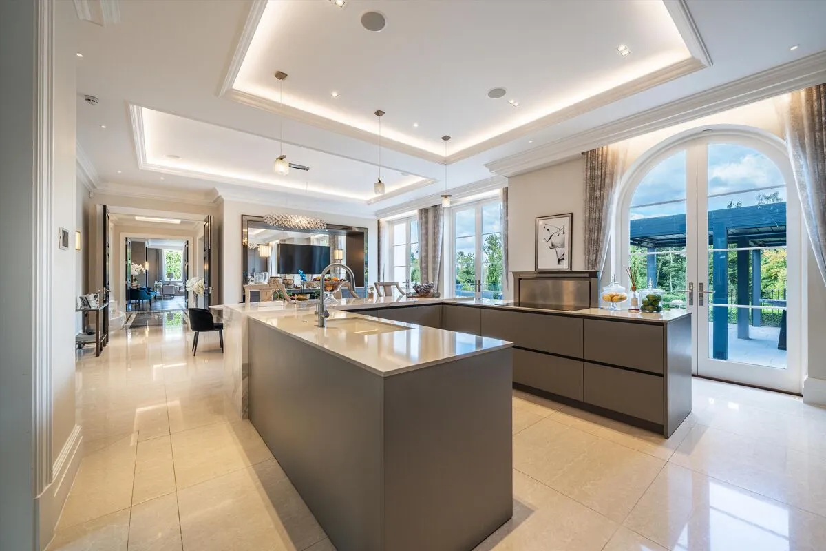 East Drive, Wentworth, GU25, photo 6