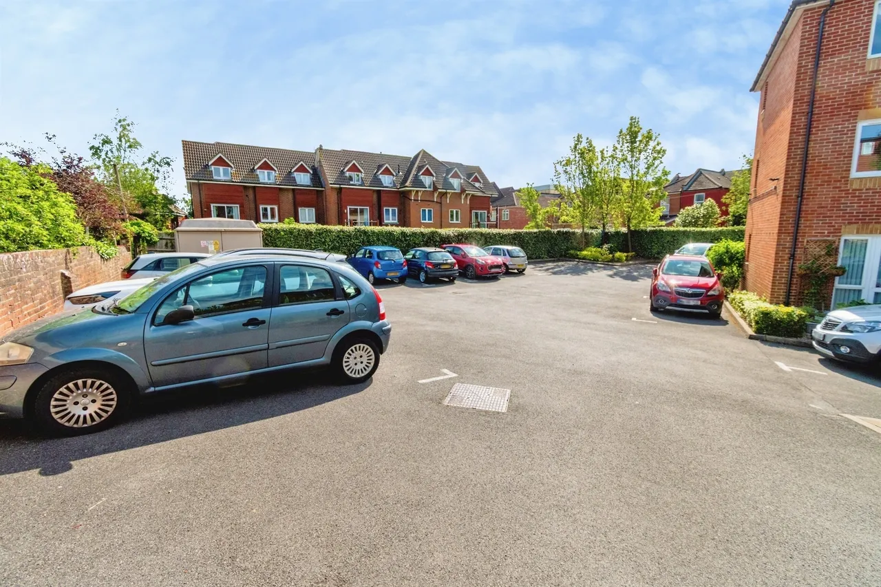Highfield Lane, Southampton, SO17, photo 19