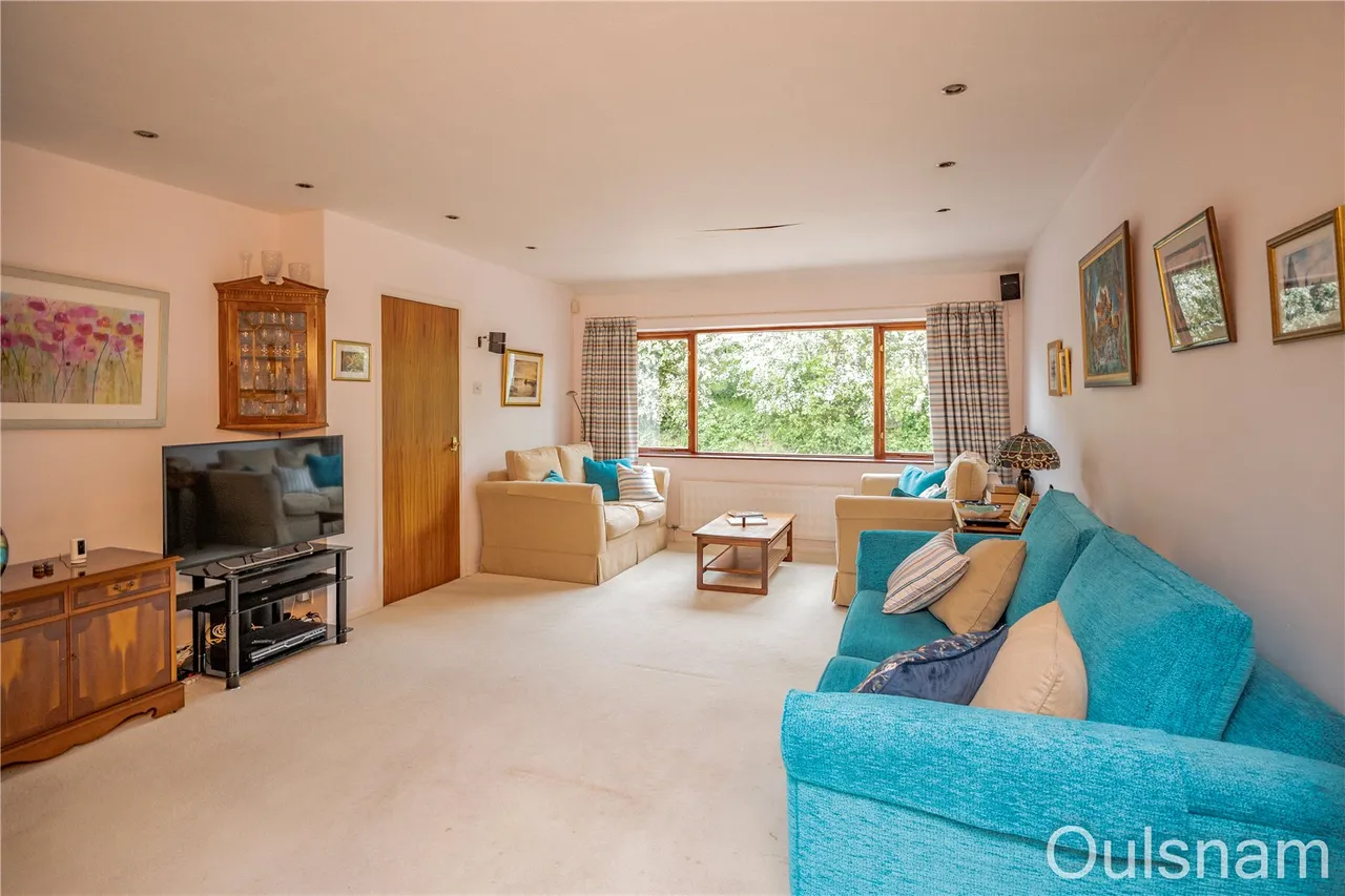 Dodford Road, Bournheath, Bromsgrove, Worcestershire, B61 9JP, photo 3