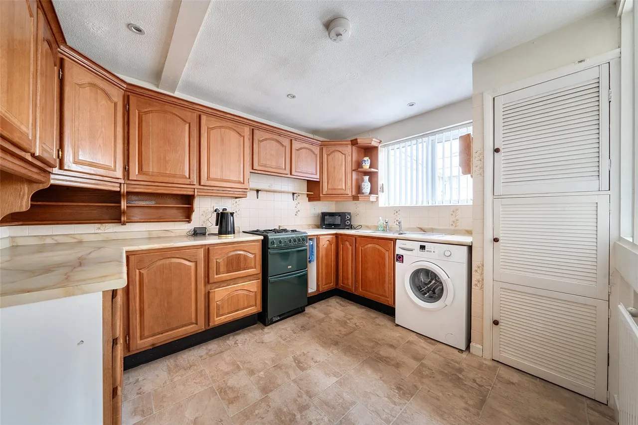 Blenheim Drive, Witney, OX28 5LN, photo 9