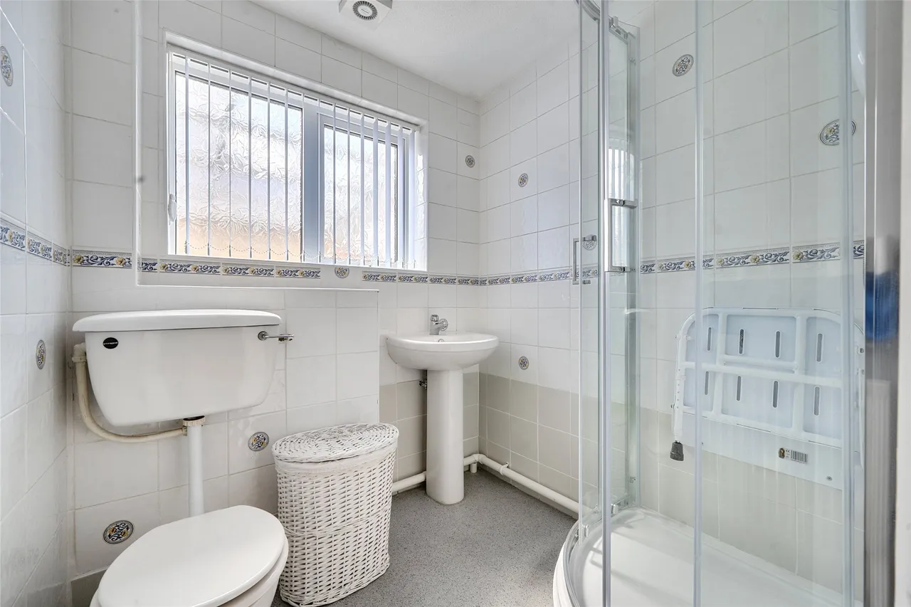 Blenheim Drive, Witney, OX28 5LN, photo 13