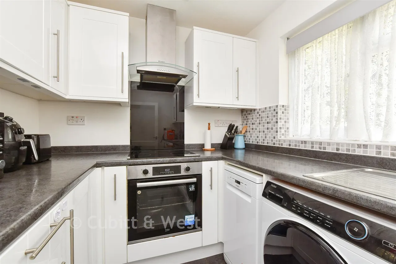 Greathurst End, Bookham, KT23, photo 8