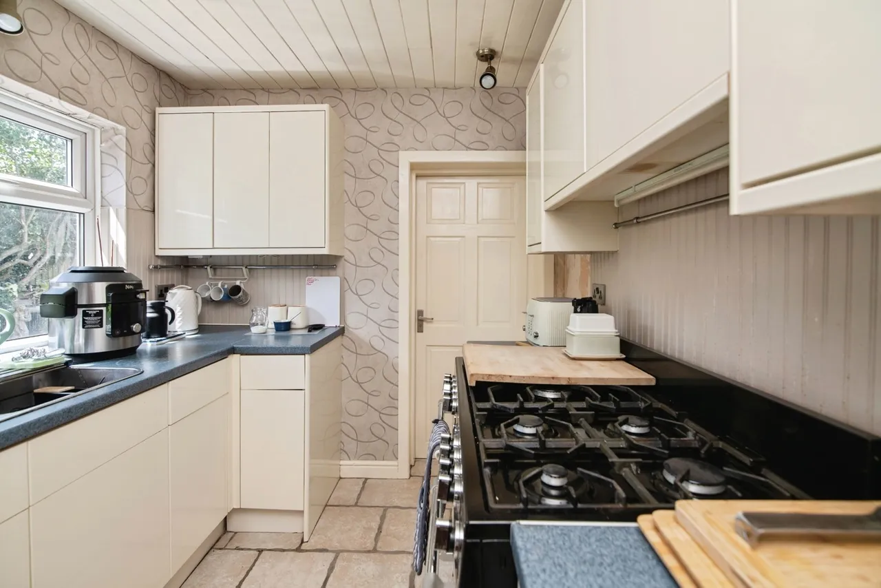 Jiggins Lane, Birmingham, B32, photo 6