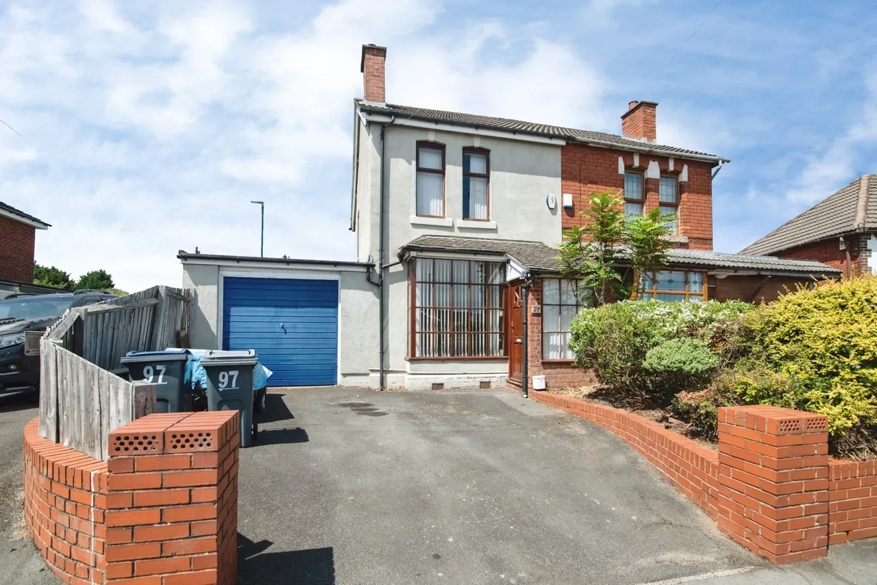 3 bed house for sale, Jiggins Lane, Birmingham, B32