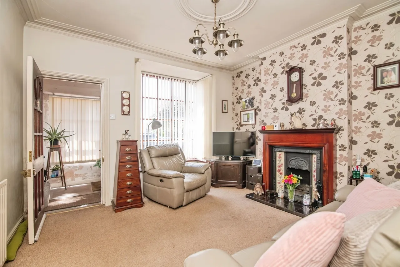 Jiggins Lane, Birmingham, B32, photo 4