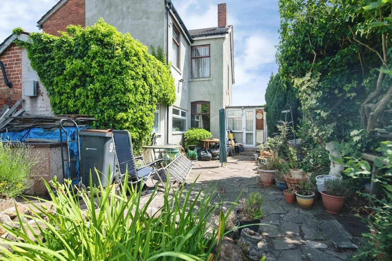 Jiggins Lane, Birmingham, B32, photo 16
