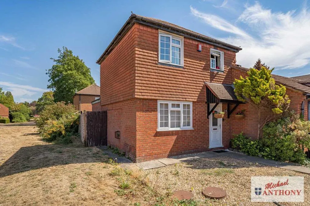 2 bed house for sale — Kimbolton Court, Giffard Park, Milton Keynes, Buckinghamshire, MK14 5PS