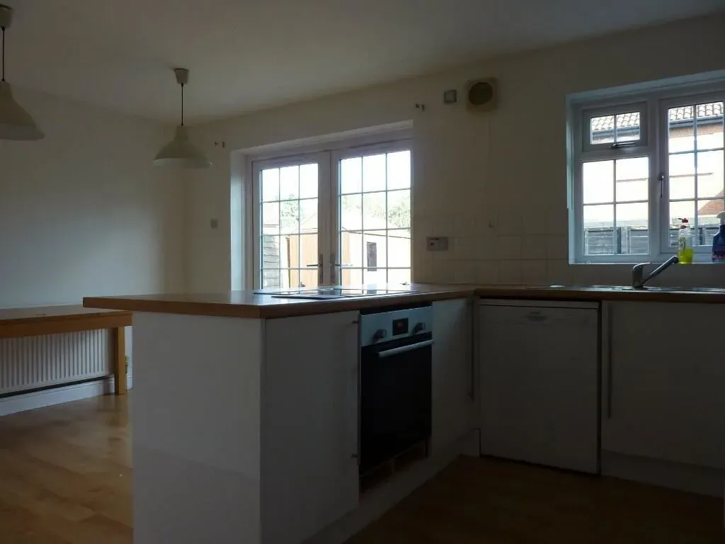 Kimbolton Court, Giffard Park, Milton Keynes, Buckinghamshire, MK14 5PS, photo 5
