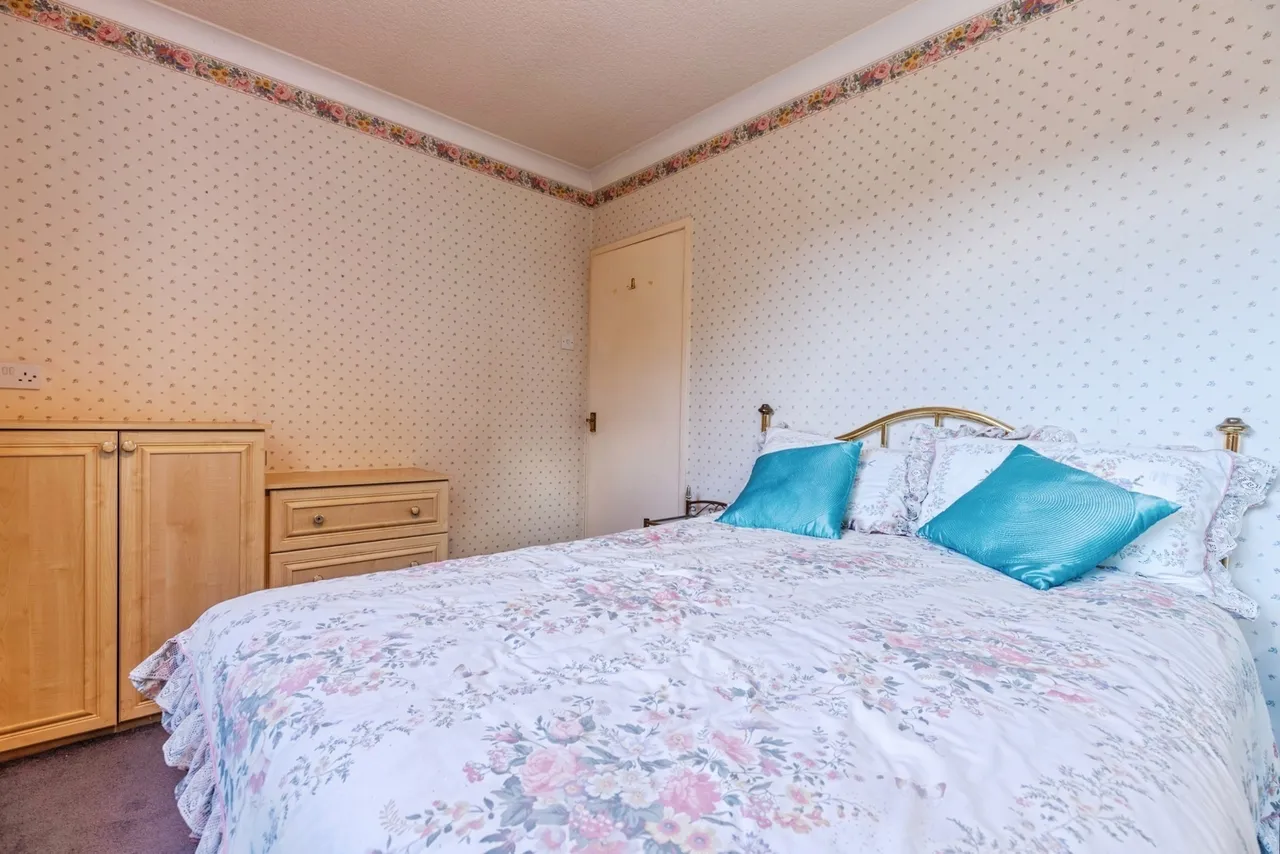Belmont Drive, Bury, BL8, photo 15