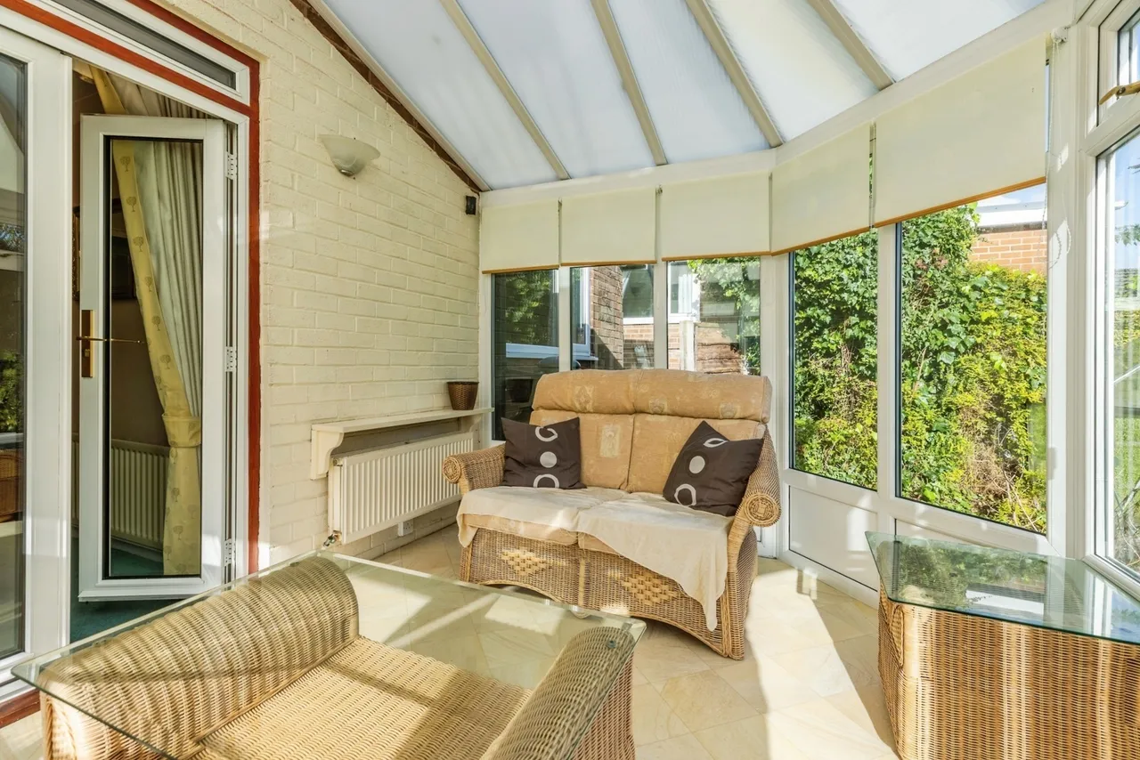 Belmont Drive, Bury, BL8, photo 11