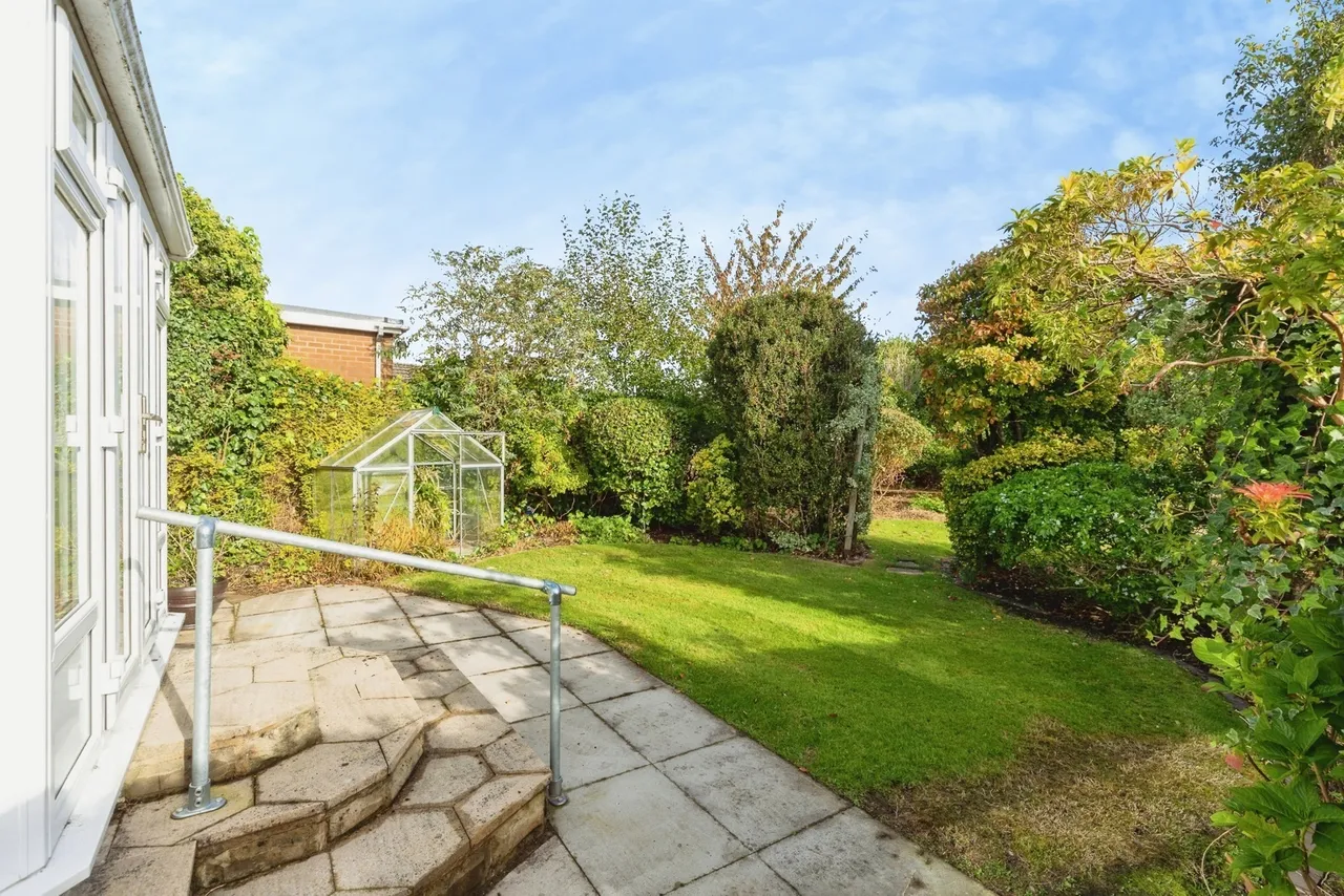 Belmont Drive, Bury, BL8, photo 20