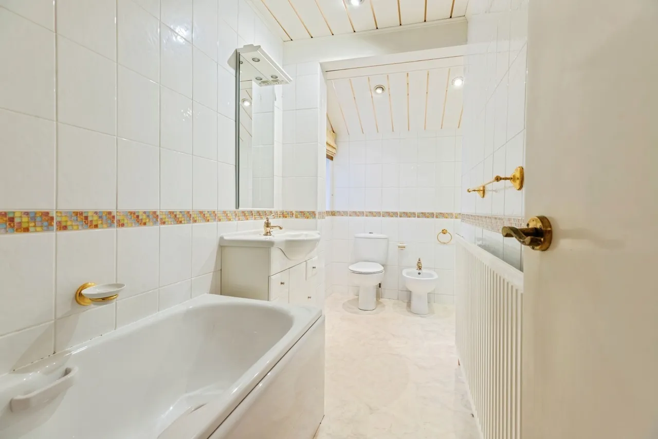 Belmont Drive, Bury, BL8, photo 12