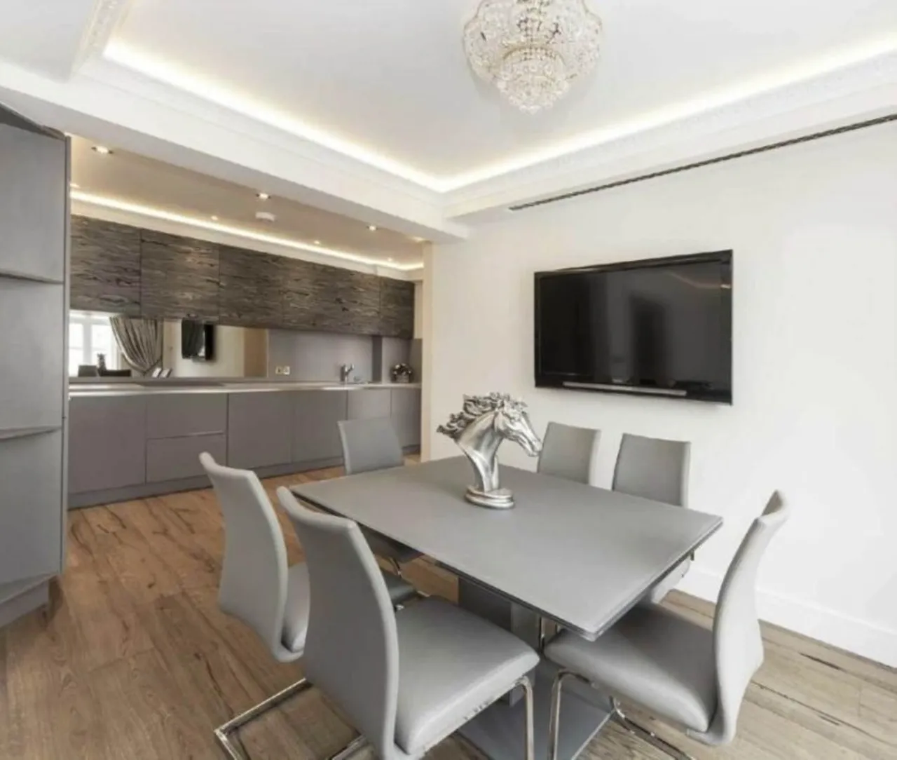 Hertford Street, London, W1J, photo 10