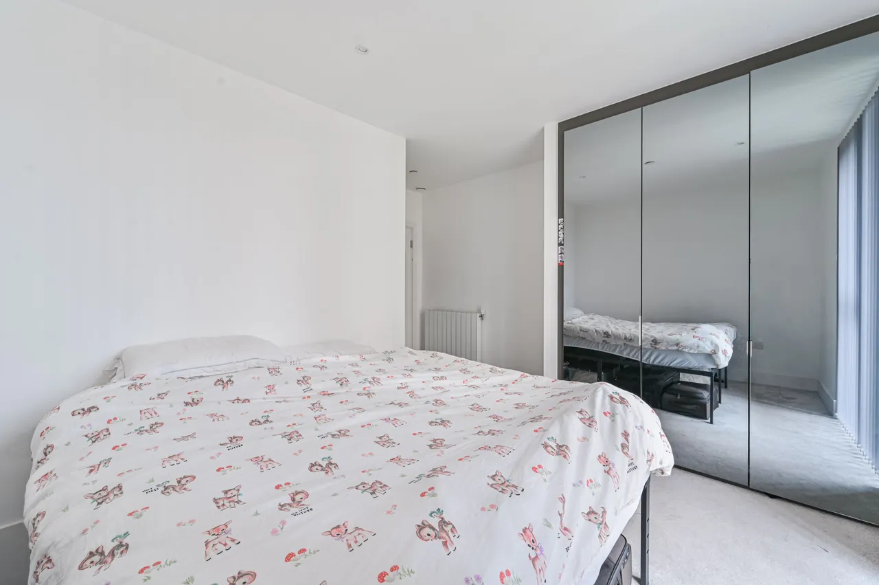 15 Compton House, 7 Victory Parade, Plumstead Road, London, photo 3