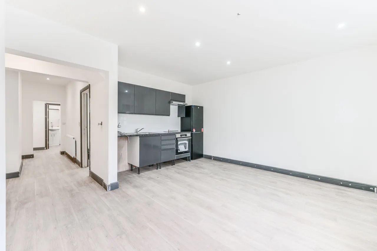 180a Pawsons Road, Croydon, photo 2