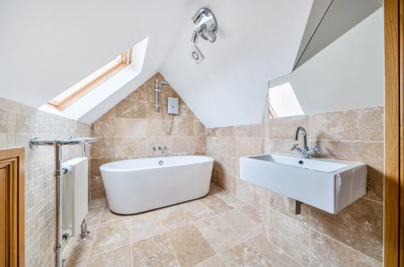 Copse Hill, Purley CR8 4LL, photo 16