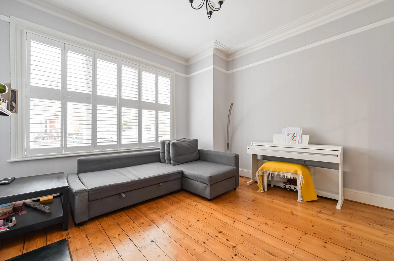 Flat 2, 92 Milton Park, London, photo 5