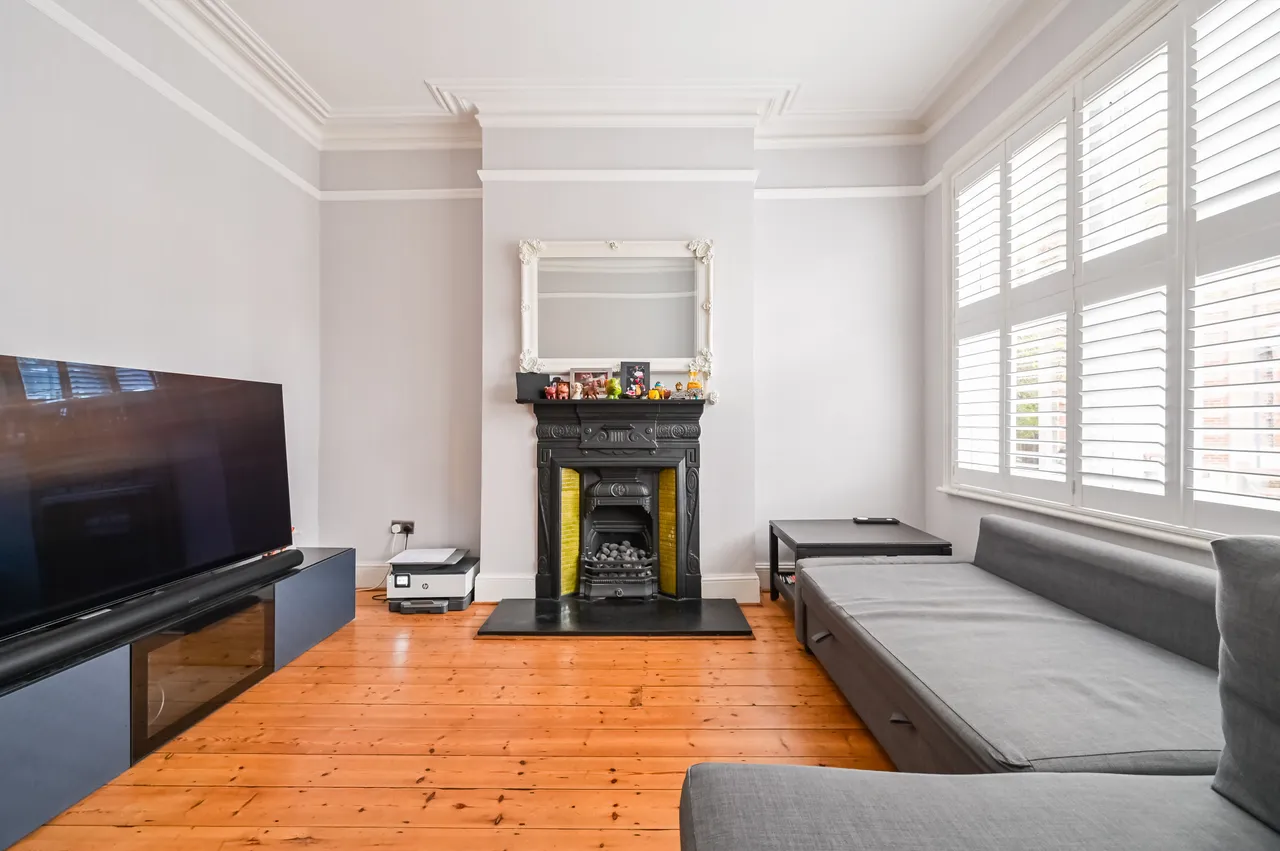 Flat 2, 92 Milton Park, London, photo 7